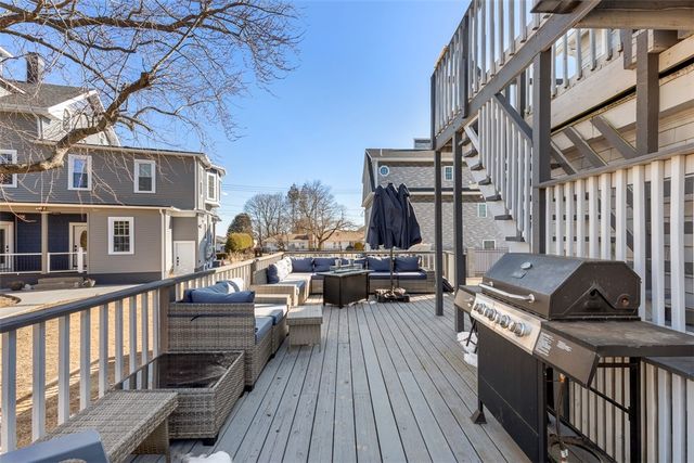 300 Farmington Avenue, Cranston, RI 02920