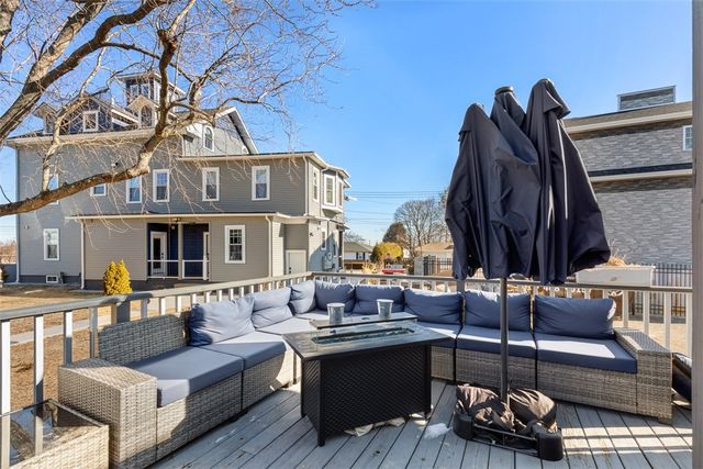 300 Farmington Avenue, Cranston, RI 02920