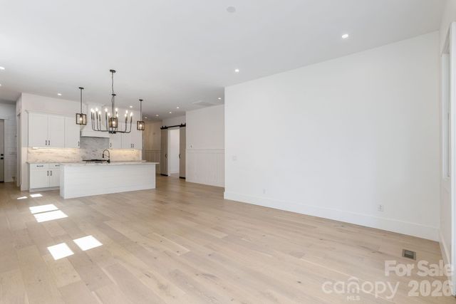 40 Hidden Pond Lane, Brevard, NC 28712