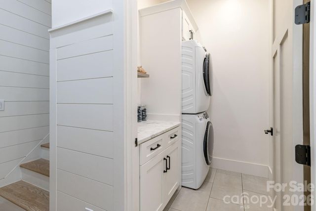 40 Hidden Pond Lane, Brevard, NC 28712