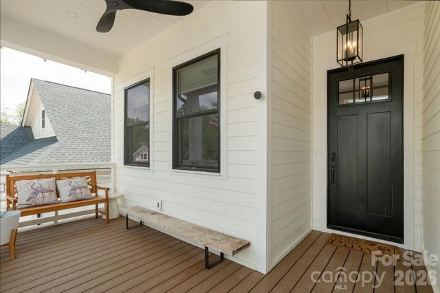 40 Hidden Pond Lane, Brevard, NC 28712