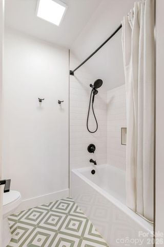 40 Hidden Pond Lane, Brevard, NC 28712