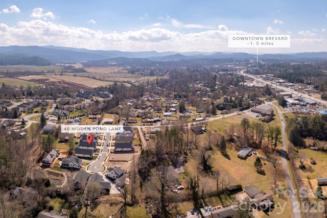 40 Hidden Pond Lane, Brevard, NC 28712