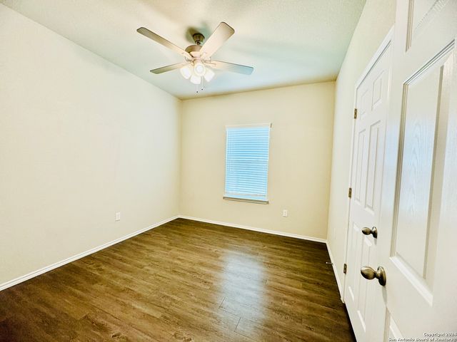 3434 Scott Cir, Seguin, TX 78155