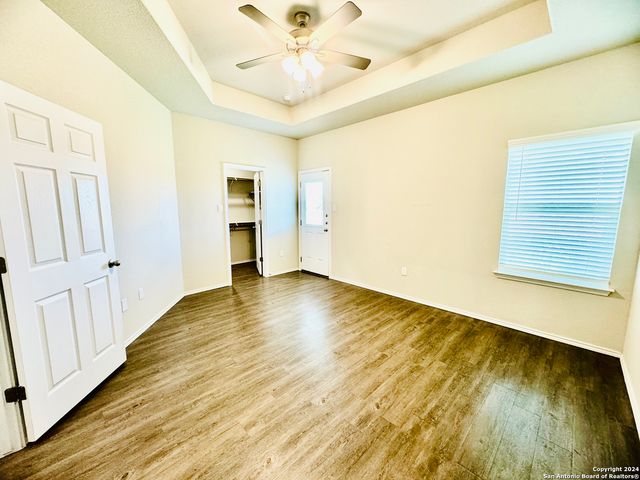 3434 Scott Cir, Seguin, TX 78155