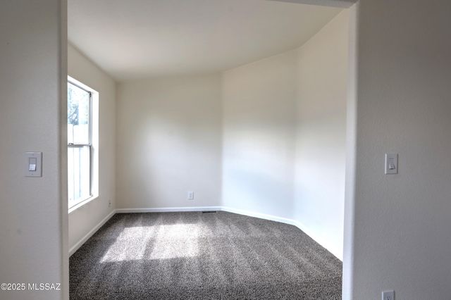 5346 S Lemon Tree Drive, Tucson, AZ 85757