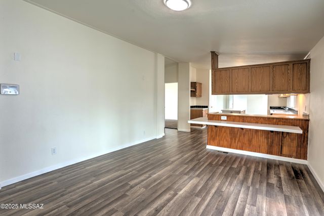 5346 S Lemon Tree Drive, Tucson, AZ 85757