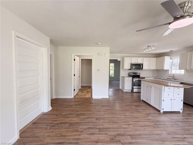 4982 Follansbee Road, Winston-salem, NC 27127