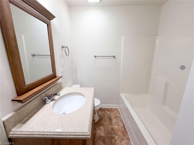 4982 Follansbee Road, Winston-salem, NC 27127