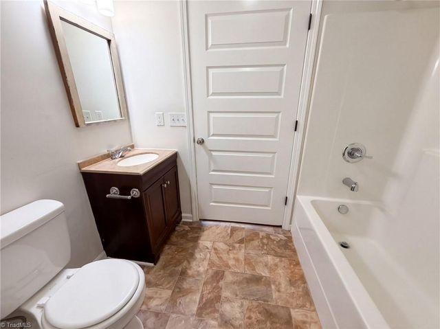 4982 Follansbee Road, Winston-salem, NC 27127