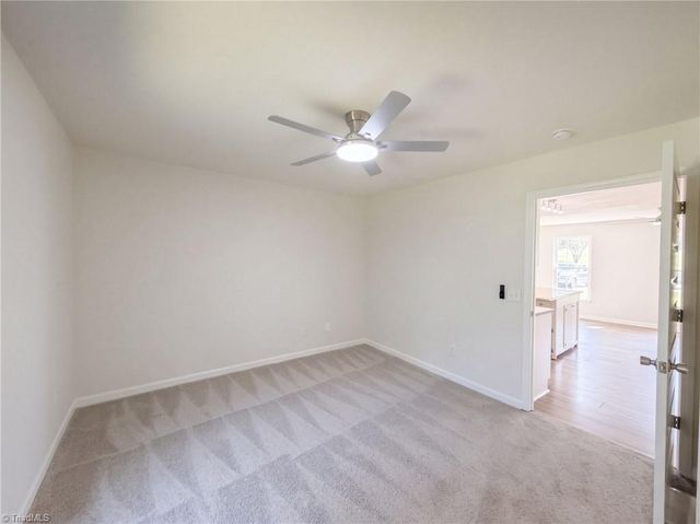 4982 Follansbee Road, Winston-salem, NC 27127