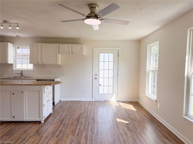 4982 Follansbee Road, Winston-salem, NC 27127