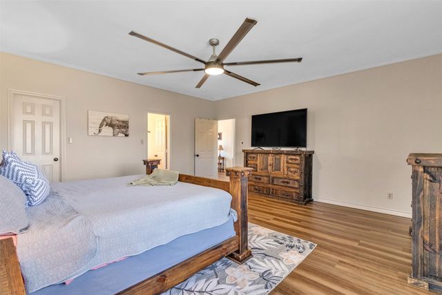 1109 Sherwood Street, Gladewater, TX 75647