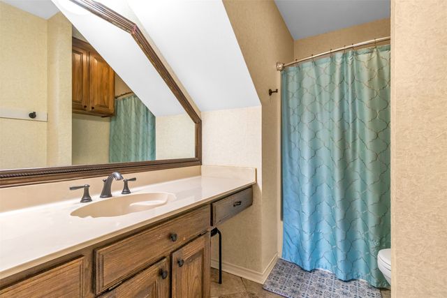 1109 Sherwood Street, Gladewater, TX 75647