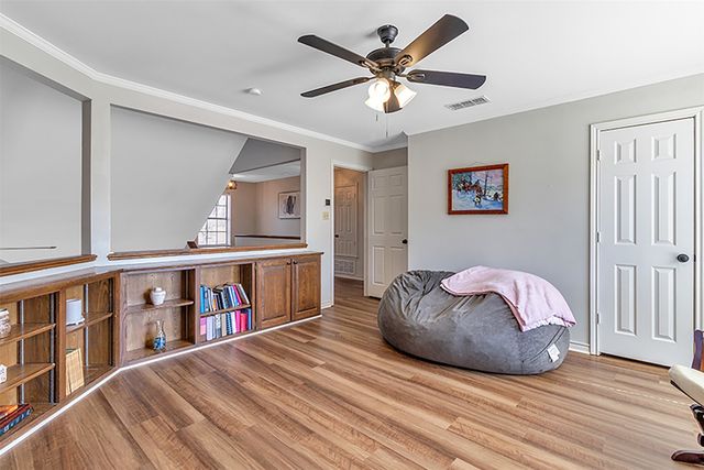 1109 Sherwood Street, Gladewater, TX 75647