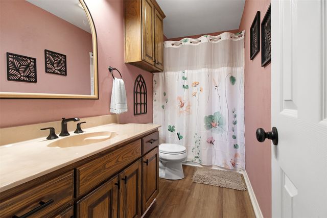 1109 Sherwood Street, Gladewater, TX 75647
