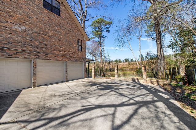 1109 Sherwood Street, Gladewater, TX 75647