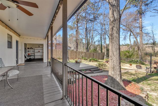 1109 Sherwood Street, Gladewater, TX 75647