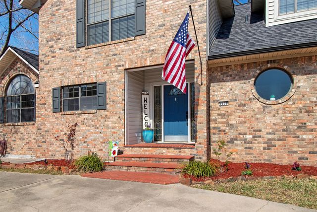 1109 Sherwood Street, Gladewater, TX 75647
