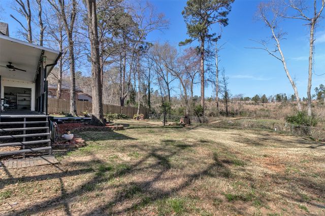 1109 Sherwood Street, Gladewater, TX 75647