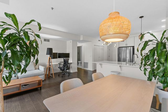 660 N 2nd Street 303, Minneapolis, MN 55401