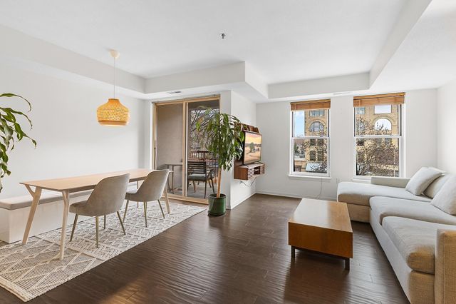 660 N 2nd Street 303, Minneapolis, MN 55401