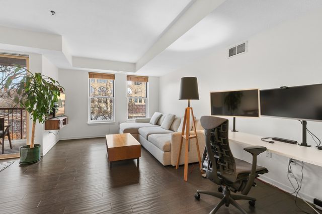 660 N 2nd Street 303, Minneapolis, MN 55401