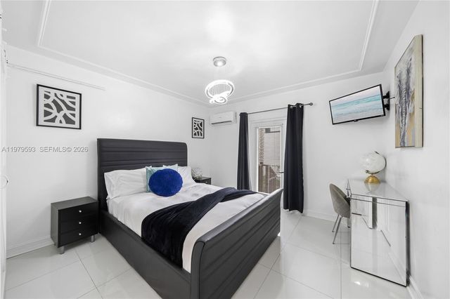 1761 SW 14th St, Miami, FL 33145