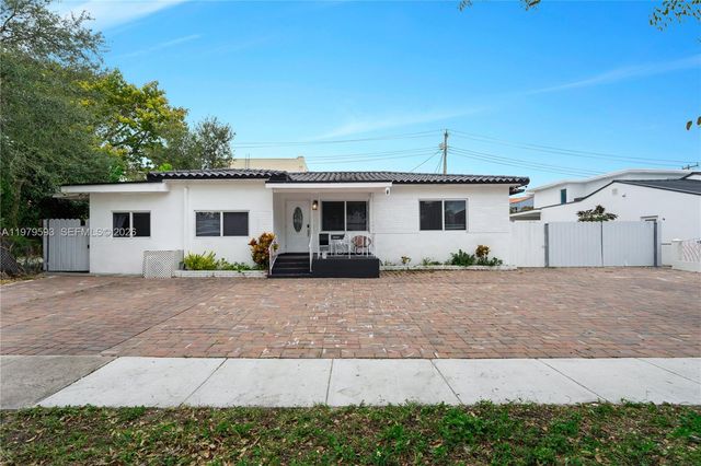 1761 SW 14th St, Miami, FL 33145