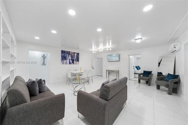 1761 SW 14th St, Miami, FL 33145