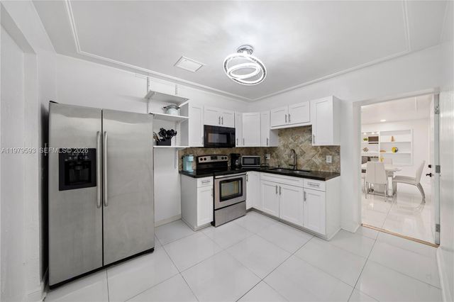 1761 SW 14th St, Miami, FL 33145