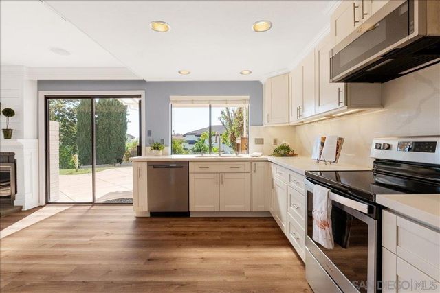 16150 Big Springs Way, San Diego, CA 92127
