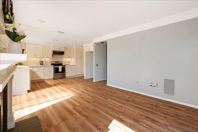16150 Big Springs Way, San Diego, CA 92127