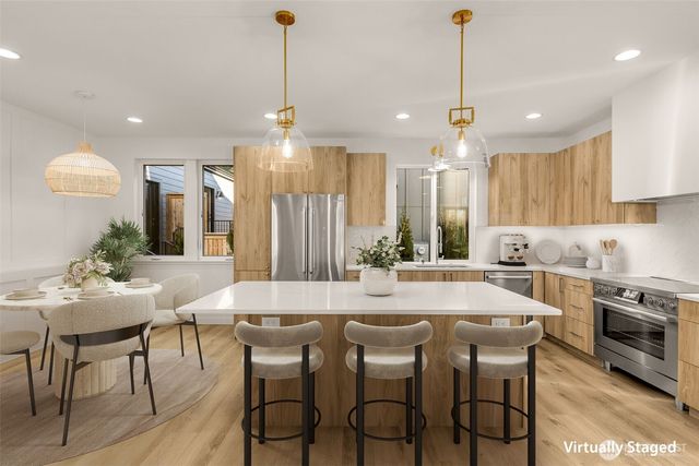 105 19th Avenue, Kirkland, WA 98033