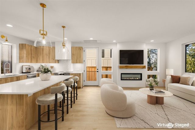 105 19th Avenue, Kirkland, WA 98033