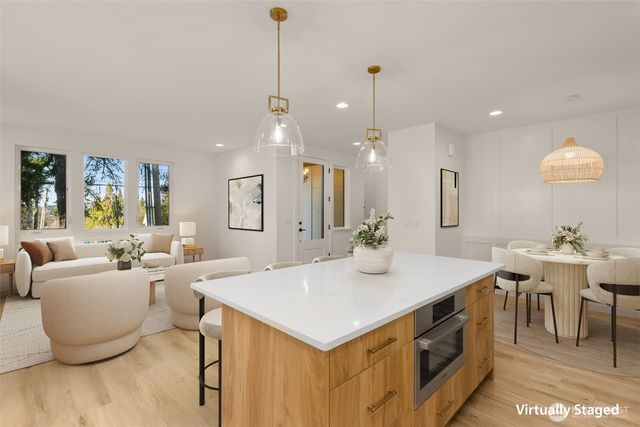 105 19th Avenue, Kirkland, WA 98033