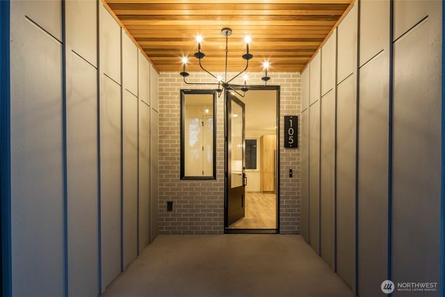 105 19th Avenue, Kirkland, WA 98033