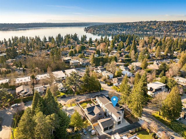 105 19th Avenue, Kirkland, WA 98033