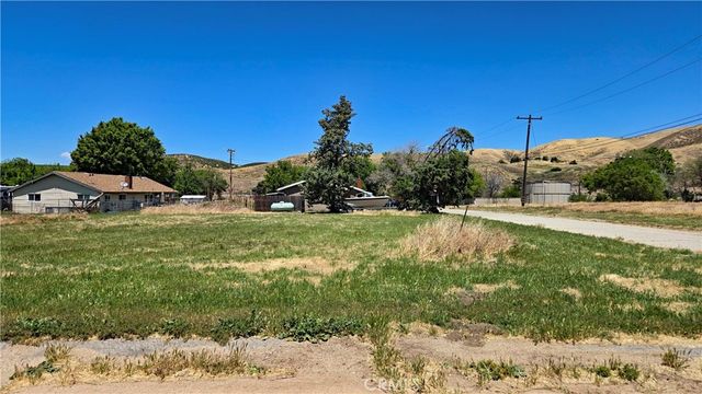 0 Boxtree Dr & Brookwood Rd, Lake Elizabeth, CA 93532