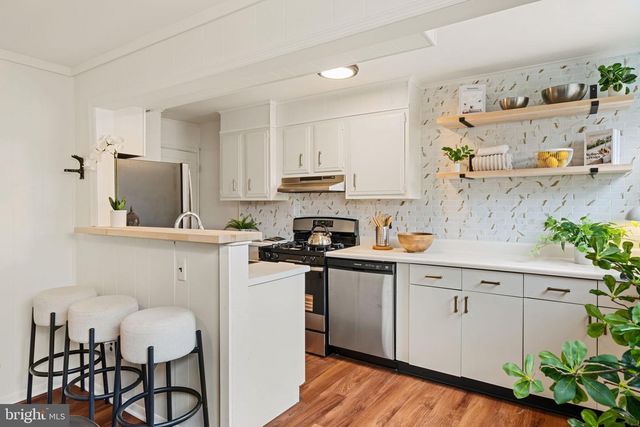 810 BENNINGTON RD, Folcroft, PA 19032