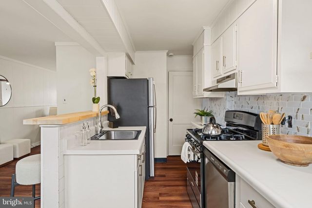 810 BENNINGTON RD, Folcroft, PA 19032