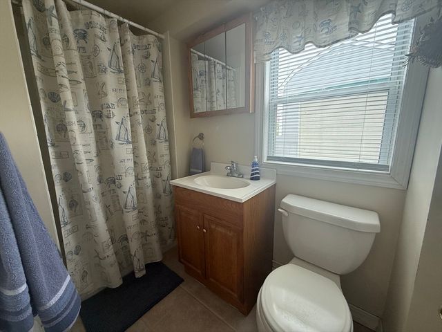 36 Wankinquoah Ave, Wareham, MA 02571