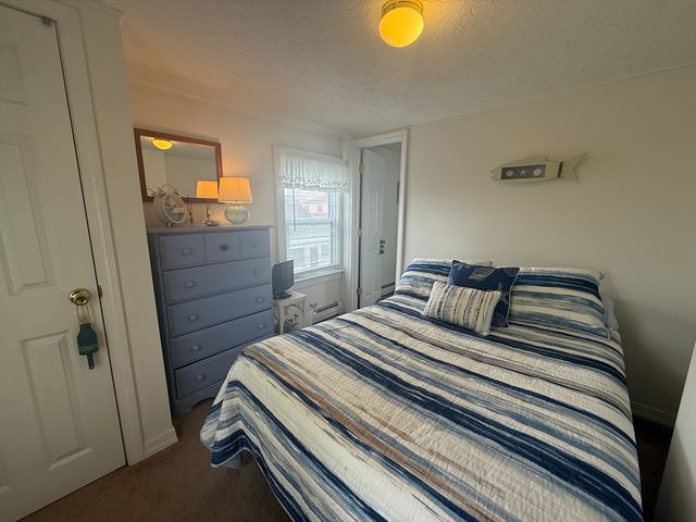 36 Wankinquoah Ave, Wareham, MA 02571