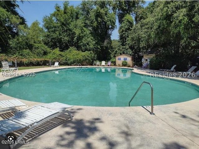156 Dillon Rd Apt 211, Hilton Head Island, SC 29926