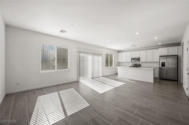 8327 Aurora Ridge Avenue, Las Vegas, NV 89147