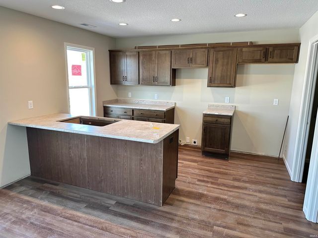 6327 Hunter Wood Drive, Fort Wayne, IN 46835