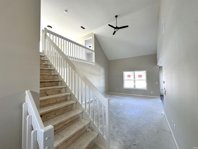 6327 Hunter Wood Drive, Fort Wayne, IN 46835