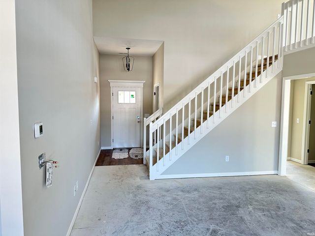 6327 Hunter Wood Drive, Fort Wayne, IN 46835