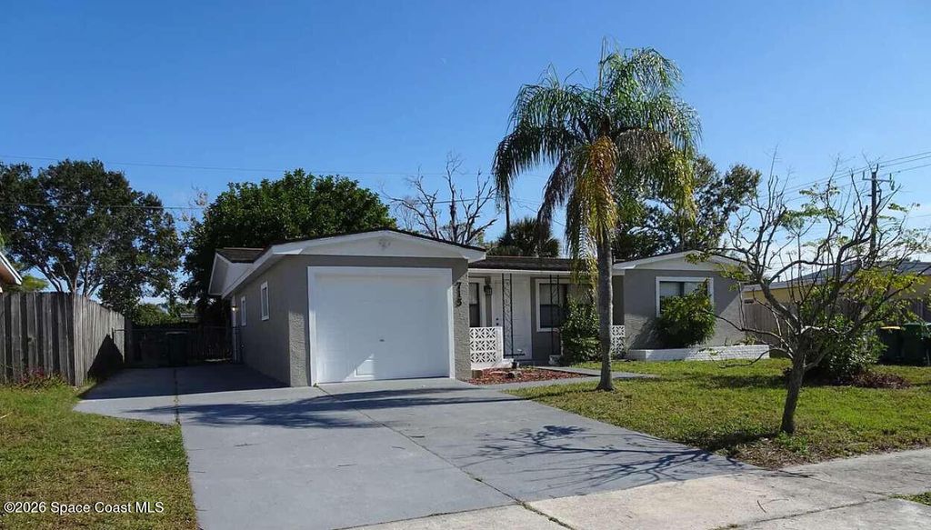 715 Clarke Avenue, Melbourne, FL 32935