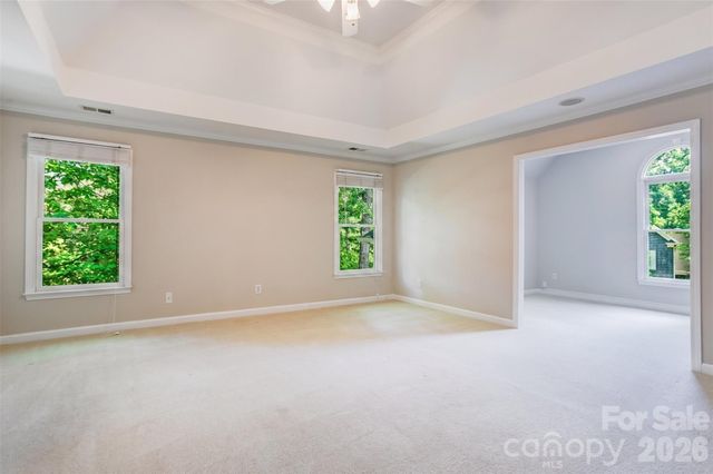 6015 Graburns Ford Drive, Charlotte, NC 28269